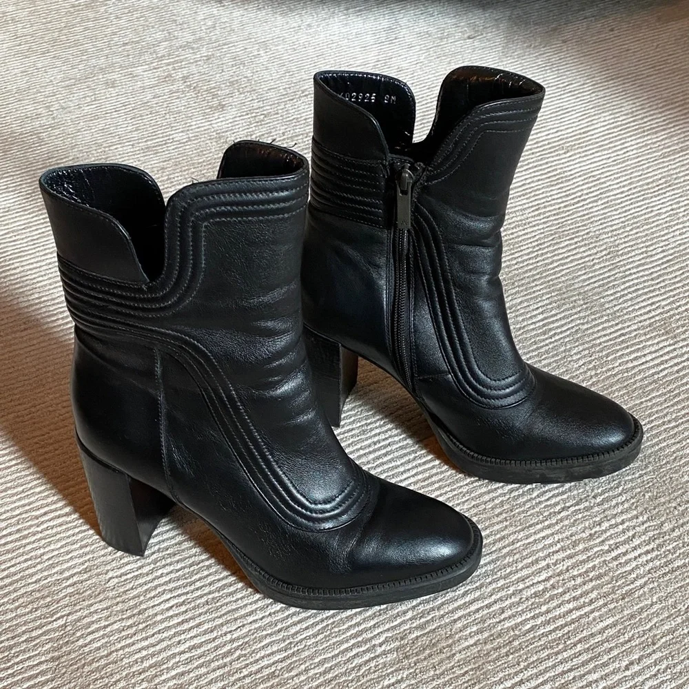 Aquatalia Illiana Weatherproof High Block Heel Chunky Boots Black Leather Size 8 - Picture 2 of 14